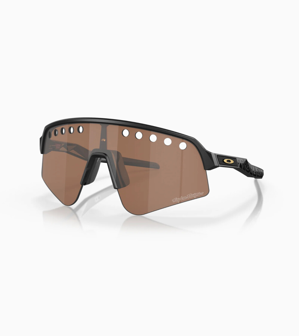 Oakley Sutro Lite Sweep occhiali sole sportivi