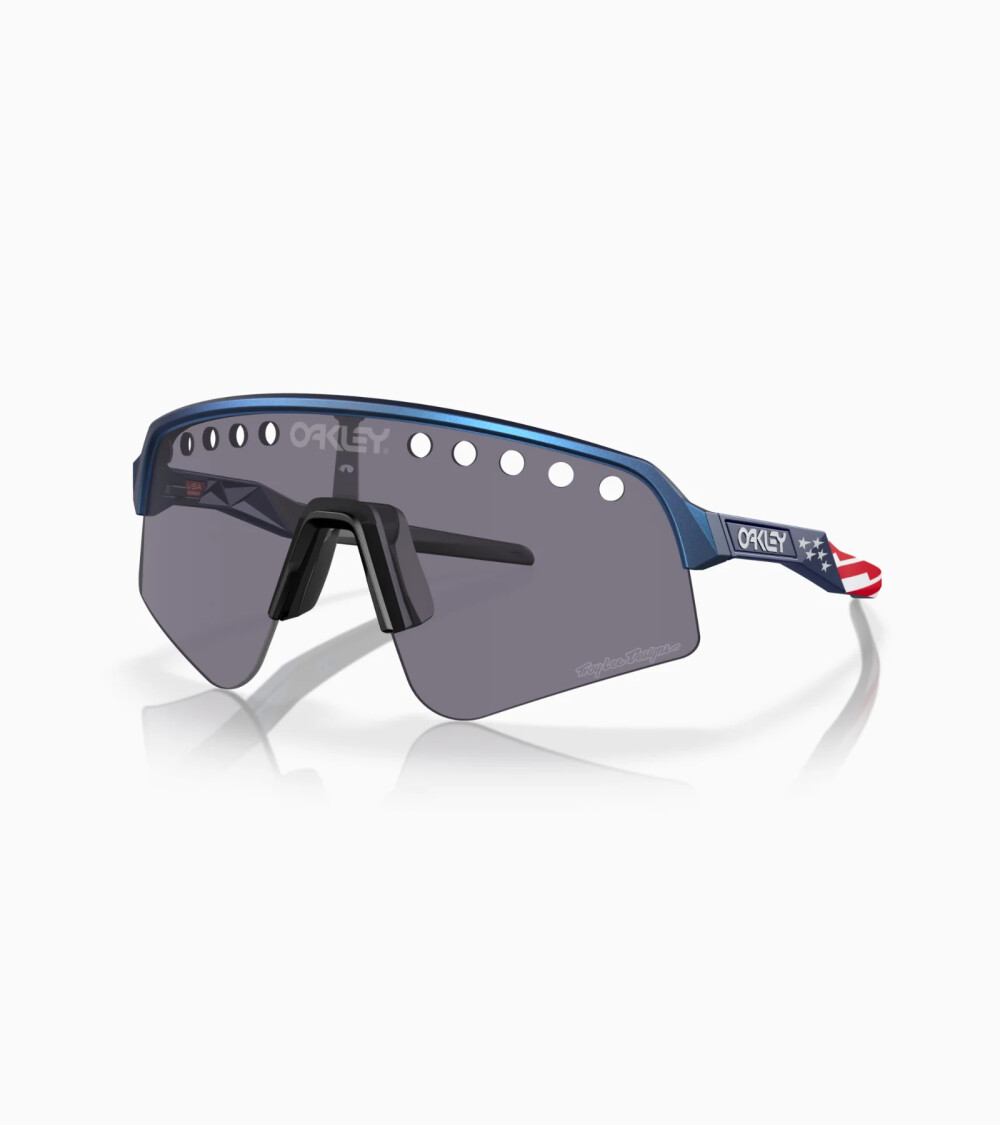 Oakley Sutro Lite Sweep occhiali sole sportivi