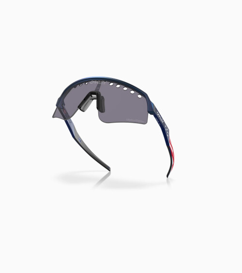 Oakley Sutro Lite Sweep occhiali sole sportivi