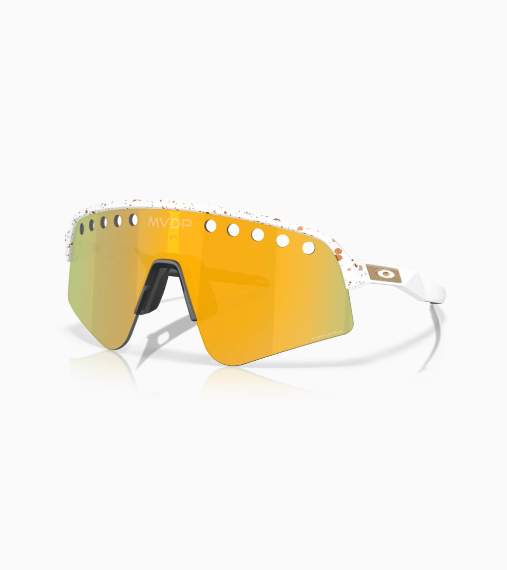 Oakley Sutro Lite Sweep occhiali sole sportivi