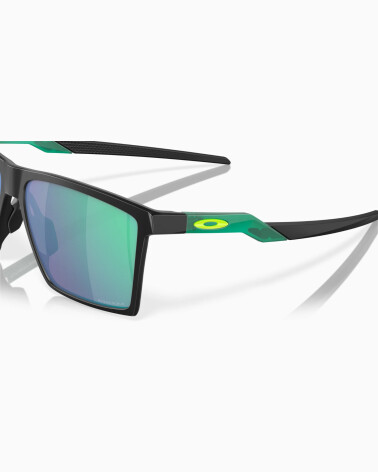 Oakley Futurity sports sunglasses