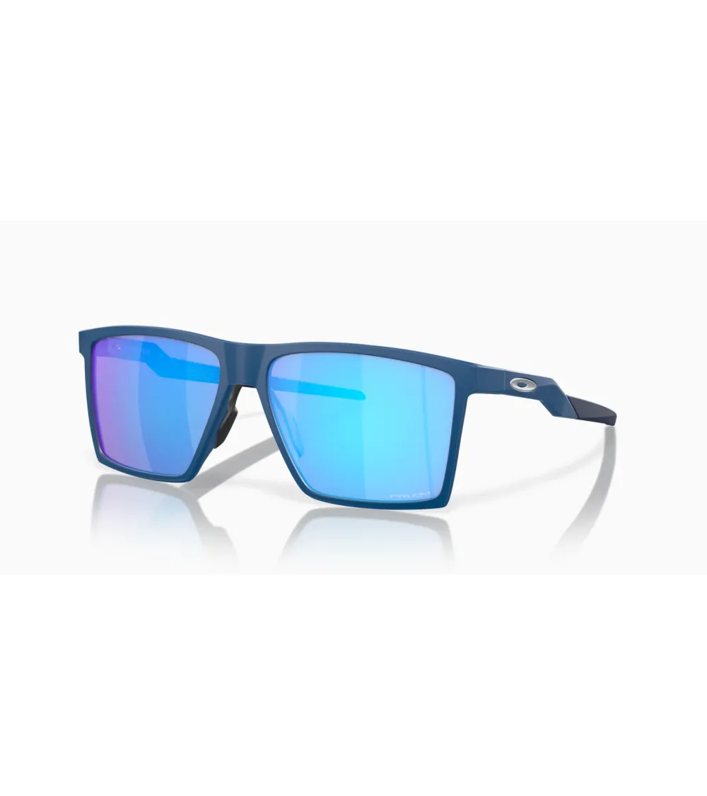 Oakley Futurity sports sunglasses