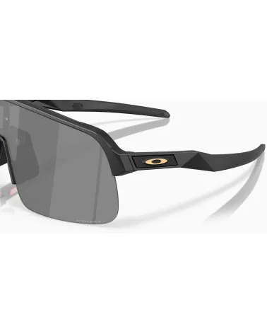 Oakley Sutro Lite S sports sunglasses