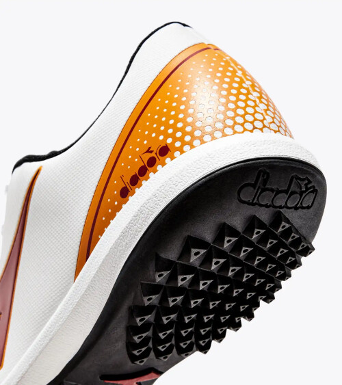 Diadora Pichichi 7 TFR football boots