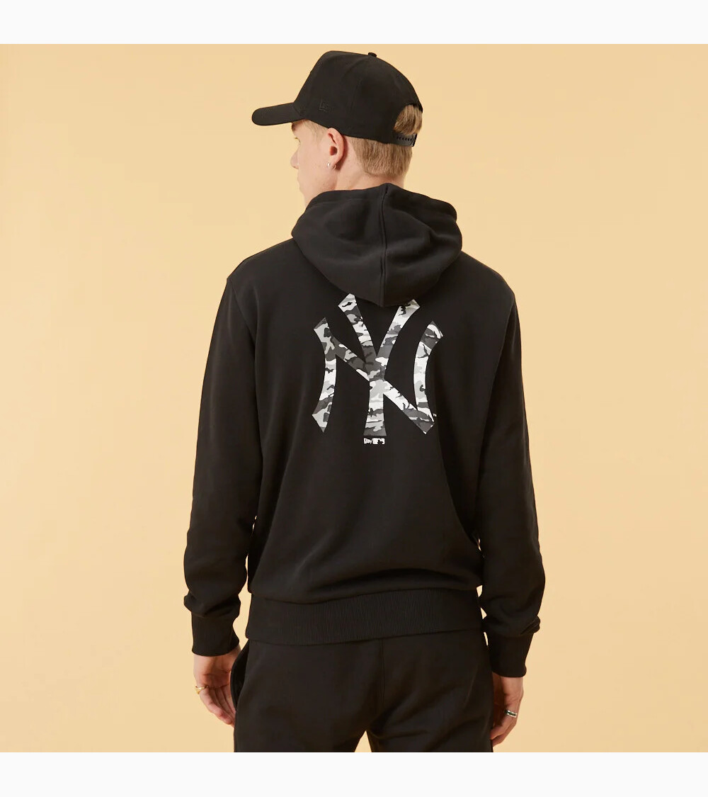 New Era sudadera con capucha con logo en la parte posterior