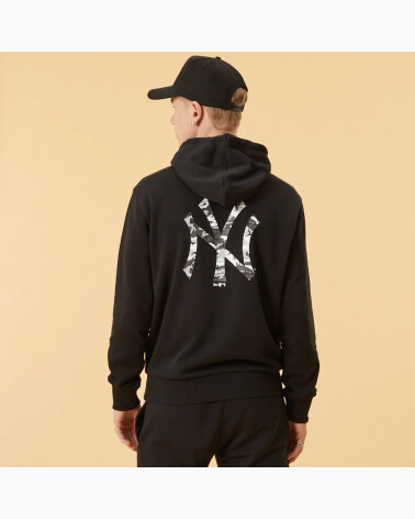 New Era sudadera con capucha con logo en la parte posterior