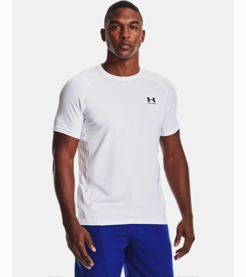 Under Armour Short Sleeve T-Shirt