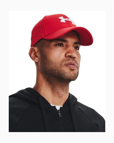 Casquette Under Armour avec visière