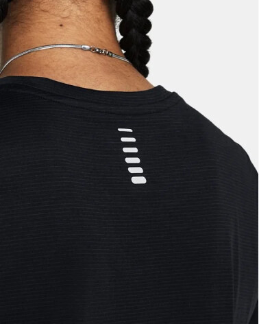 Sudadera de manga corta Under Armour