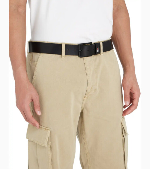 Cinturón de cuero Tommy Hilfiger con hebilla de metal