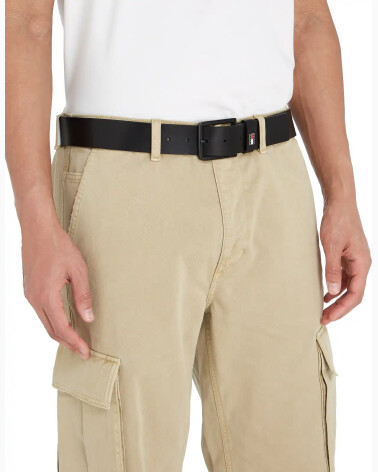 Cinturón de cuero Tommy Hilfiger con hebilla de metal