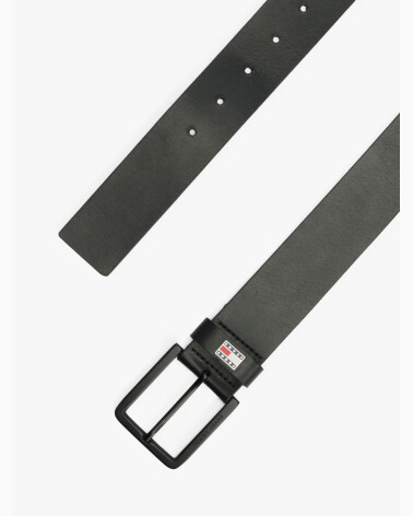 Tommy Hilfiger leather belt with metal buckle