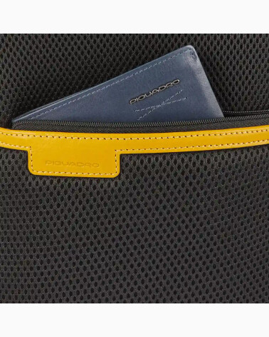 Mochila Piquadro para computadora y iPad Pro 12,9"