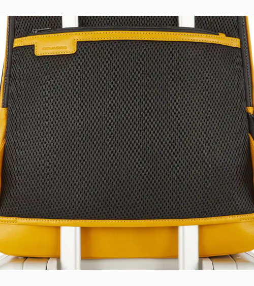 Mochila Piquadro para computadora y iPad Pro 12,9"