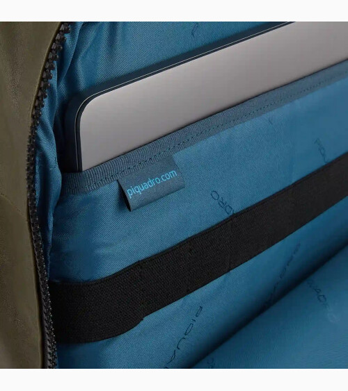 Mochila Piquadro para computadora y iPad Pro 12,9"