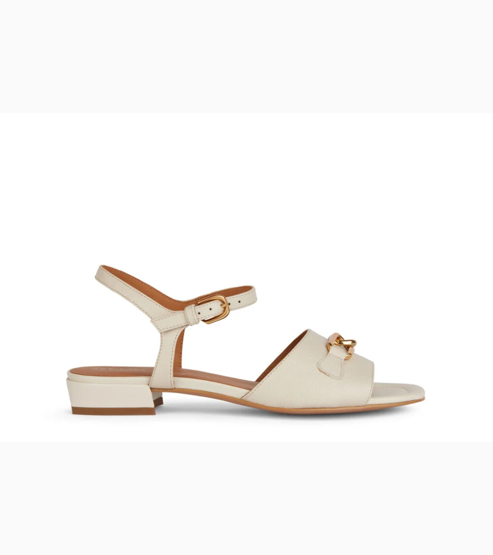Sandali Geox con fascette e tacco basso