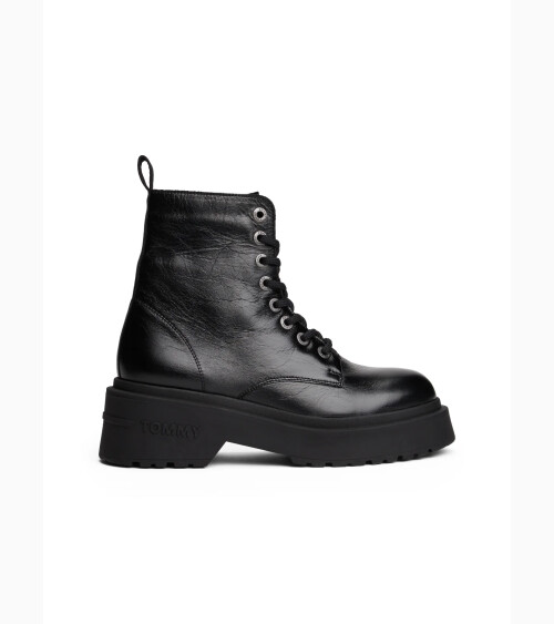 Tommy Hilfiger chunky leather boots