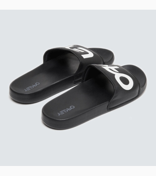 Infradito Oakley con suola piatta