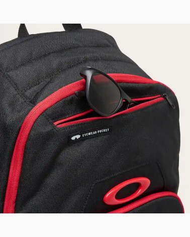 Oakley Enduro mochila con bolsillos laterales