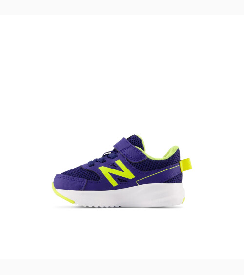 New Balance 570v3 running shoes with strap closure