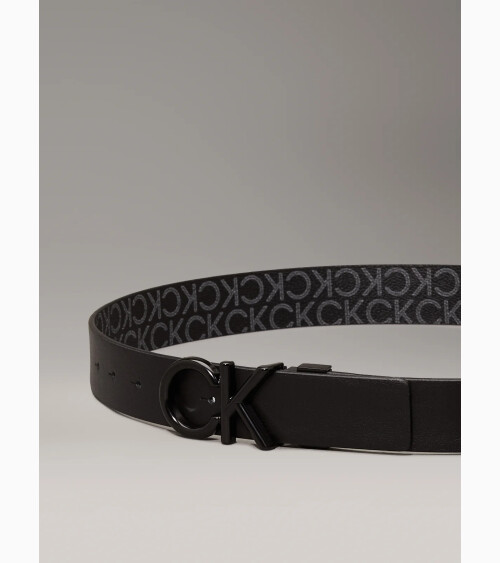 Calvin Klein leather belt with buckle
