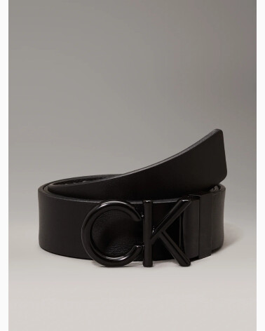 Ceinture en cuir Calvin Klein avec boucle