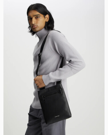 Calvin Klein Sac bandoulière CK Elevated Flatpack