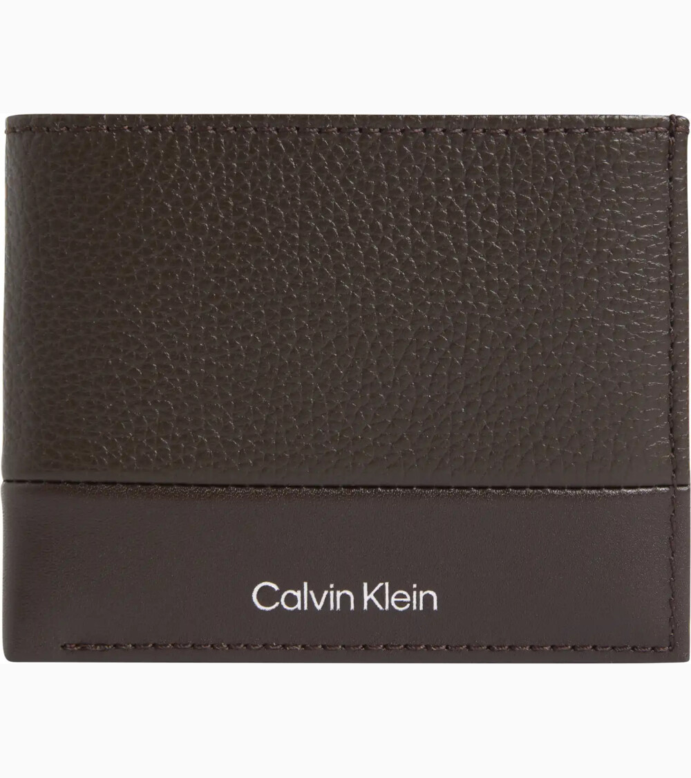 Calvin Klein billetera bifold compacta