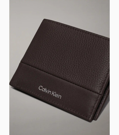 Calvin Klein portafoglio bifold compatto
