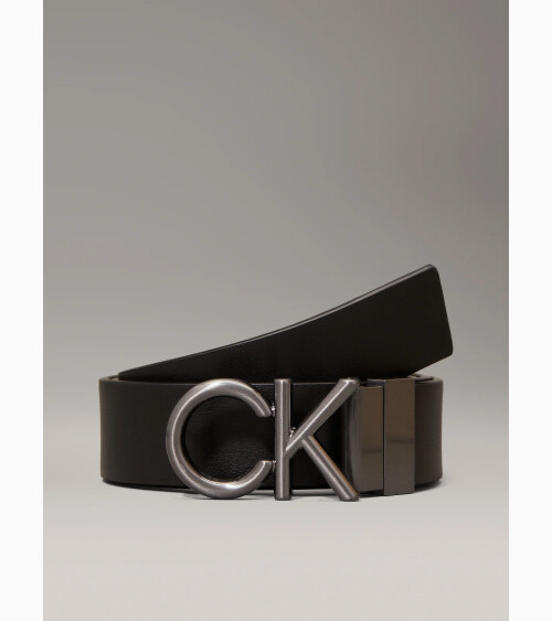 Calvin Klein Gürtel mit metallischer Schnalle
