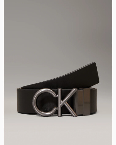 Cinturón Calvin Klein hebilla metálica