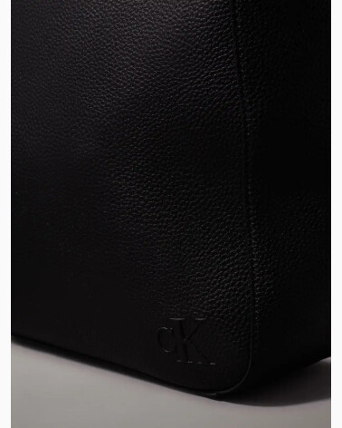 Calvin Klein Handtasche mit Innentasche
