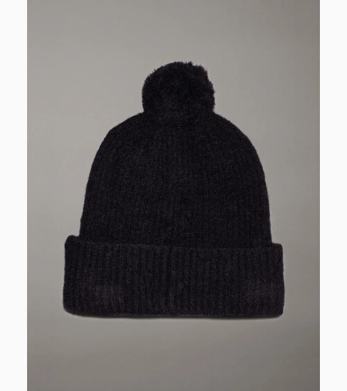 Calvin Klein bonnet en tricot avec pompon
