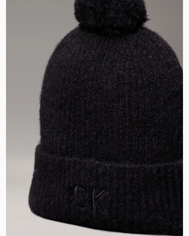 Calvin Klein gorro de punto pompón