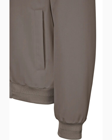 Cappotto Geox con zip e collo alto