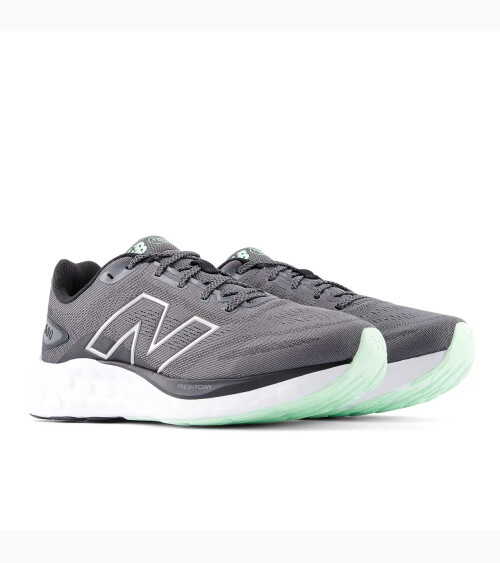 New Balance 680 running shoes