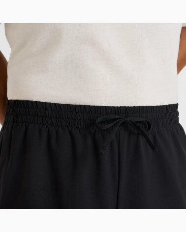 New Balance Sport Essentials Graphic Short