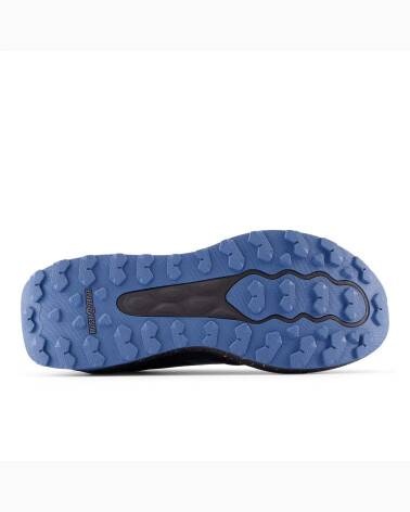New Balance Garoe trail running shoes