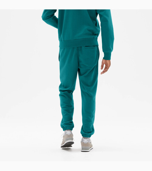 Sudadera New Balance con cremallera y bolsillos laterales