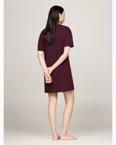 Tommy Hilfiger T-Shirt im oversized Stil mit Front-Logo