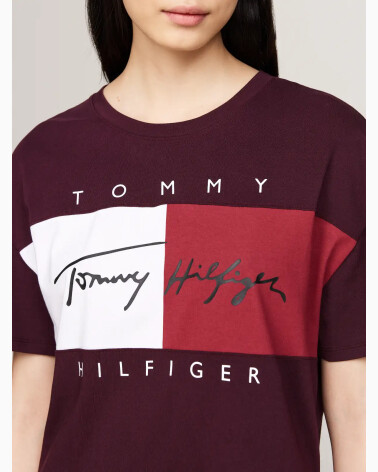 Tommy Hilfiger camiseta oversized con logo en la parte frontal