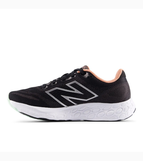 New Balance Fresh Foam 680 running shoes