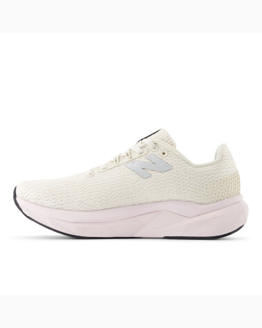 New Balance FuelCell Propel V5 Running Shoes