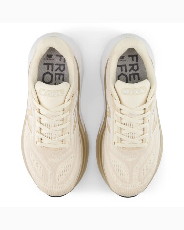 New Balance Fresh Foam X More V6 running shoes