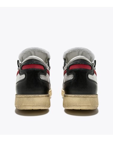 Diadora Mi Basket Row Cut baskets basses en cuir