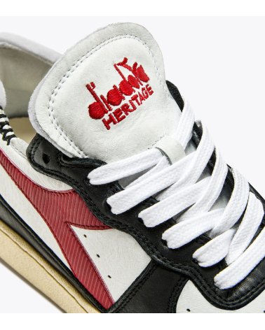 Diadora Mi Basket Row Cut baskets basses en cuir