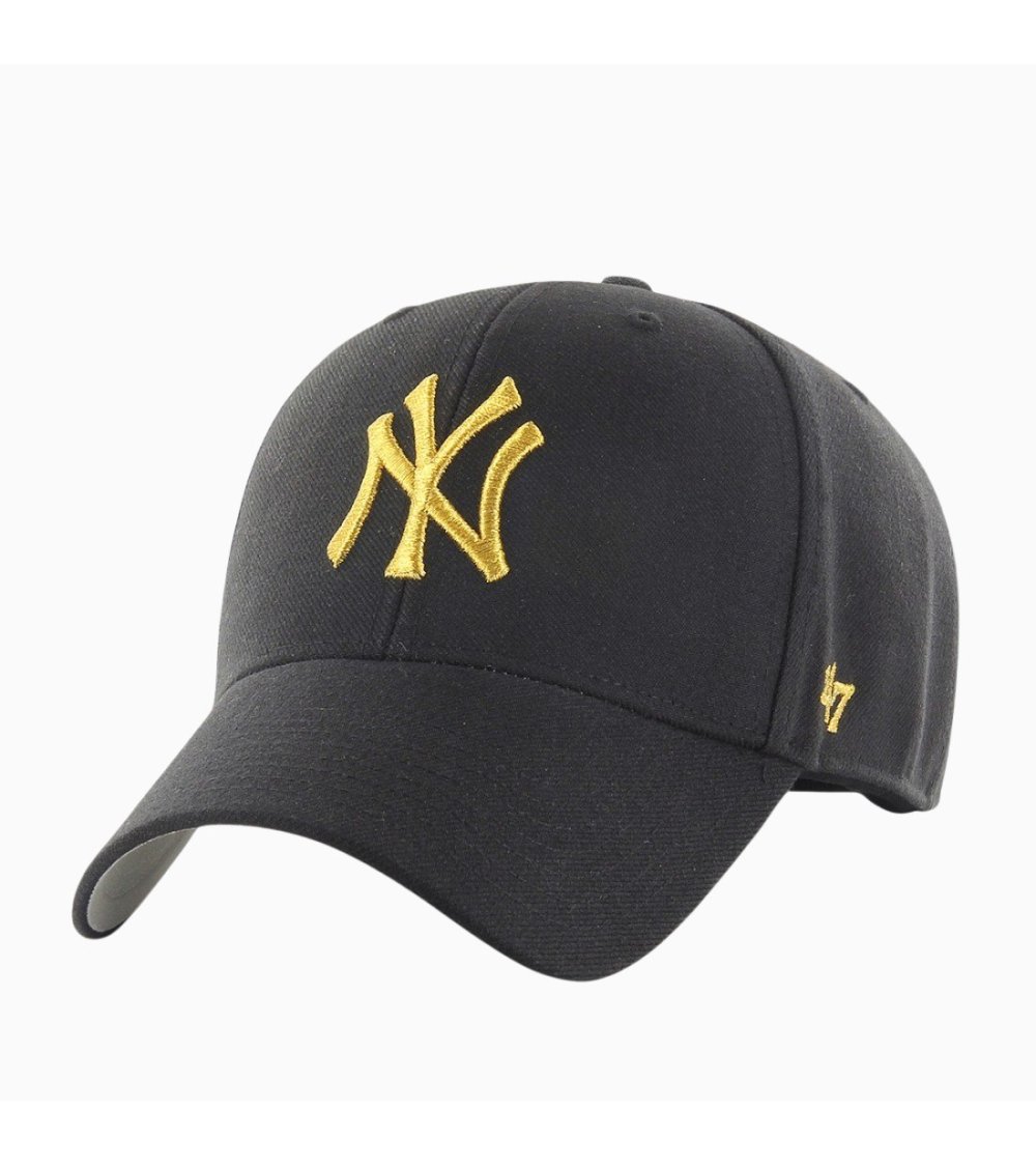 47 New York Yankees cap with curved visor