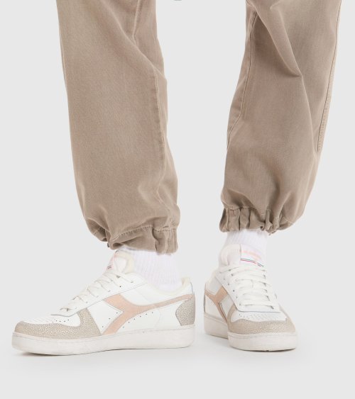 Diadora Baskets basses synthétiques