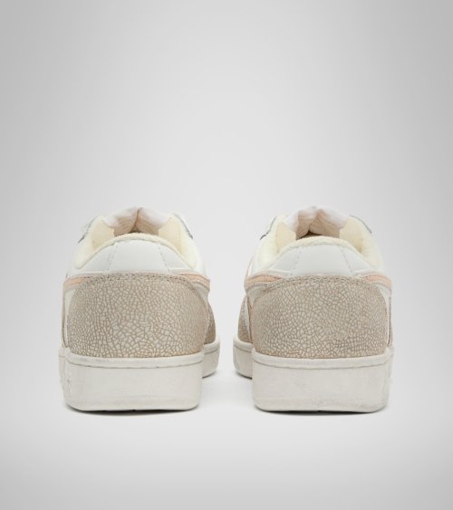 Diadora Baskets basses synthétiques