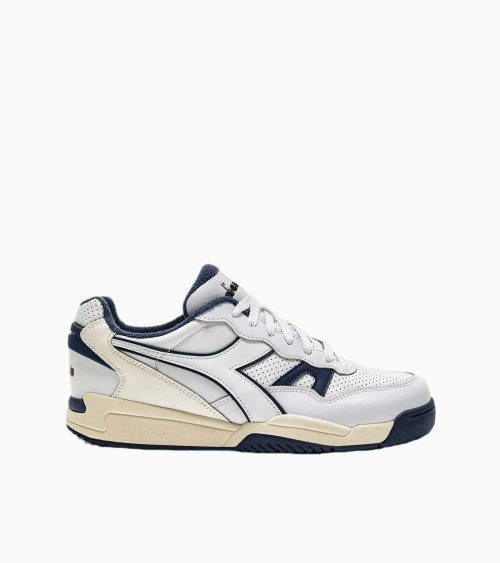 Diadora low sneakers with laces
